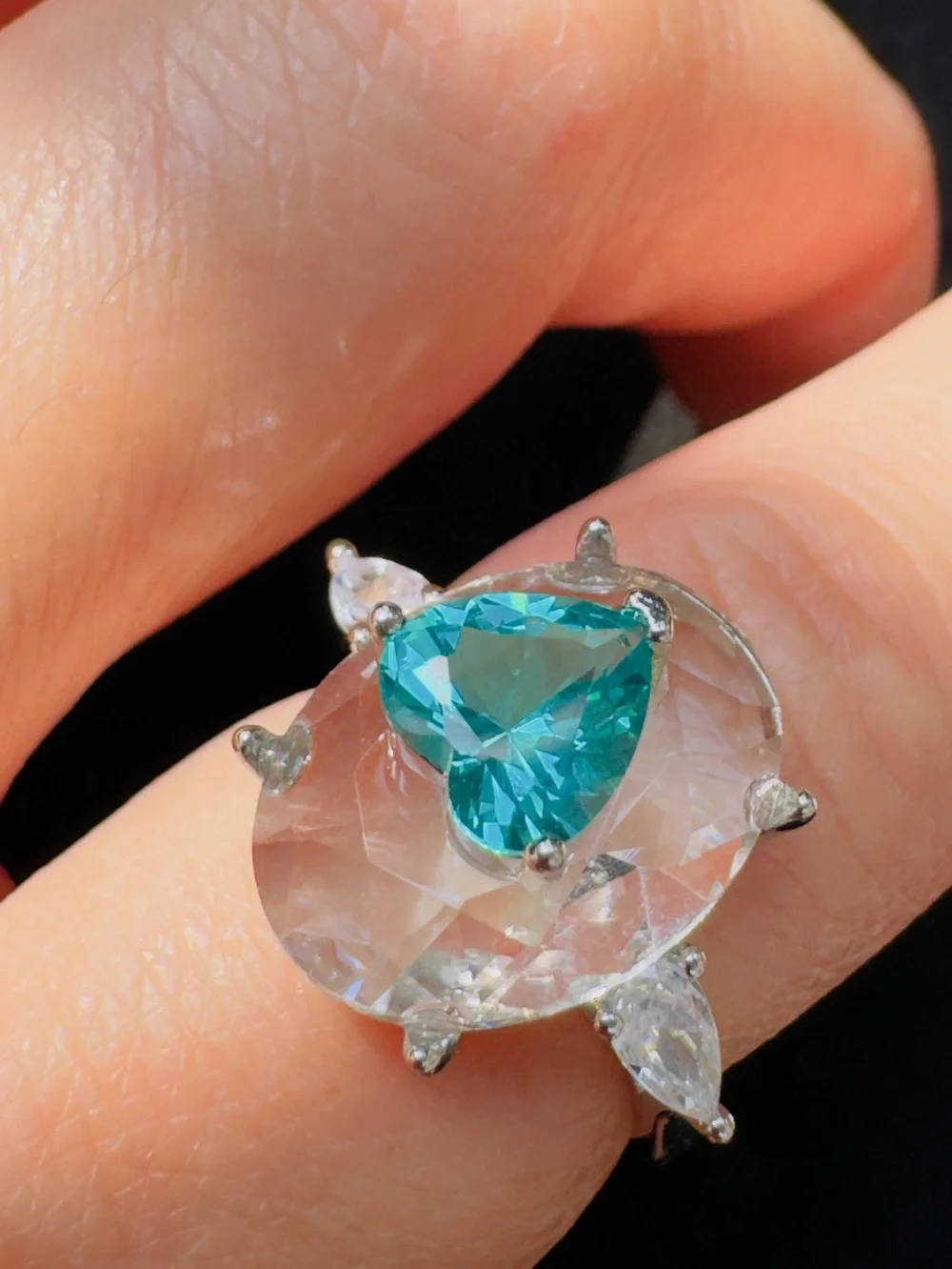 Heart Blue-Green Crystal Cocktail Ring - Women's Fashion Jewelry